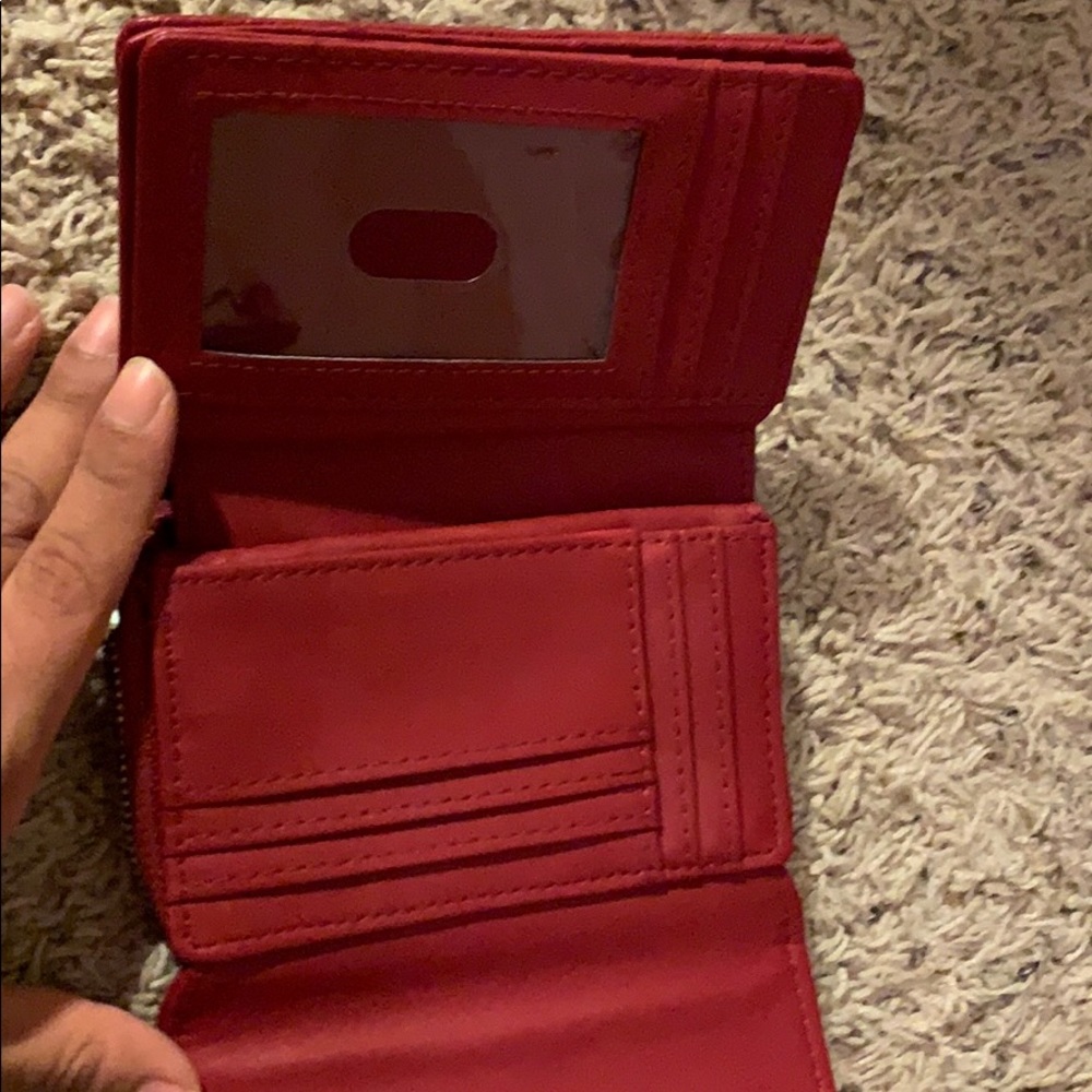 Red Wallet - Picture 4 of 6